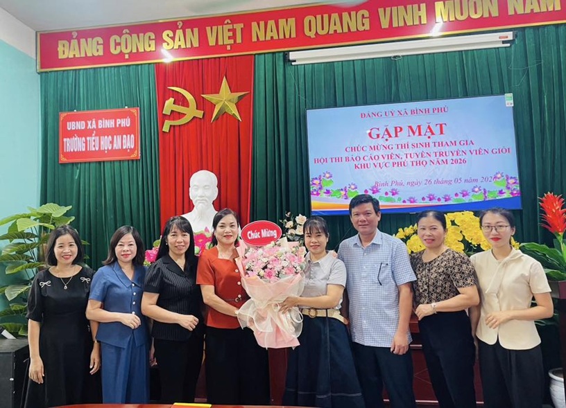Gặp mặt, động viên thí sinh tham dự Hội thi Báo cáo viên, Tuyên truyền viên giỏi cấp khu vực tỉnh Phú Thọ năm 2026.