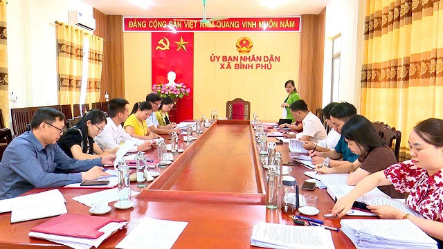 XÃ BÌNH PHÚ HỌP TIỂU BAN TUYÊN TRUYỀN ĐẠI HỘI ĐẢNG BỘ XÃ, NHIỆM KỲ 2025 -2030