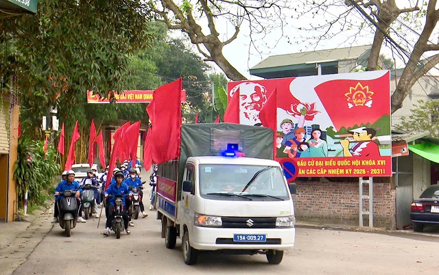 Xã Bình Phú linh hoạt biện pháp tuyên truyền hướng về ngày hội bầu cử