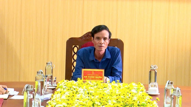 Hội nghị ký cam kết thực hiện trách nhiệm trong công tác chấp hành pháp luật về đất đai, bảo vệ môi trường trên địa bàn xã Bình Phú.