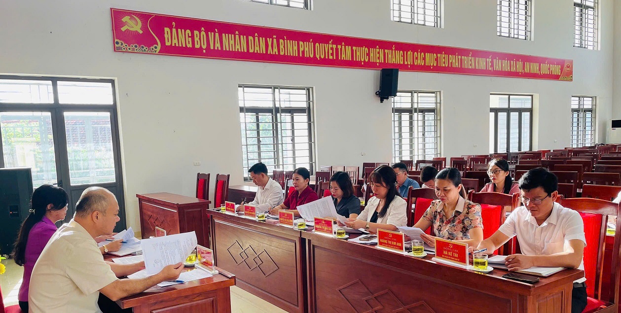 Hội nghị giao ban công tác Đảng - Đoàn thể quý III, triển khai nhiệm vụ quý IV năm 2025.