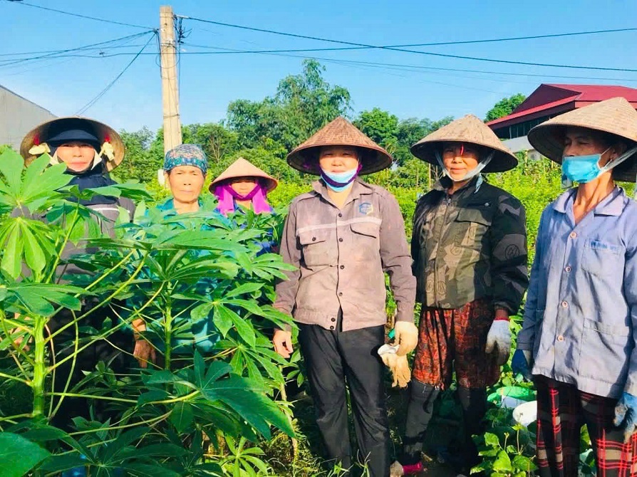 Chi hội Phụ nữ thôn giúp hội viên nghèo mắc bệnh ung thư