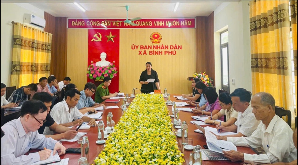 Bình Phú triển khai hướng dẫn cài đặt sổ sức khoẻ điện tử trên ứng dụng VNEID.