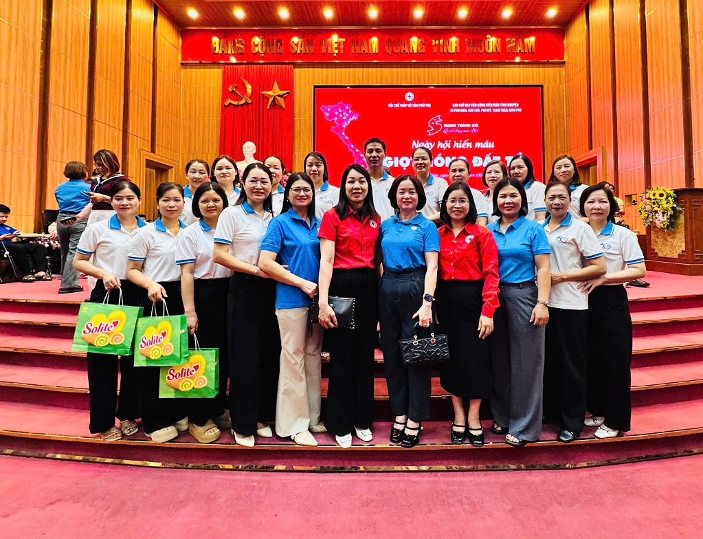 Xã Bình Phú tham gia ngày hội Hiến máu tình nguyện “Giọt hồng Đất Tổ” năm 2026