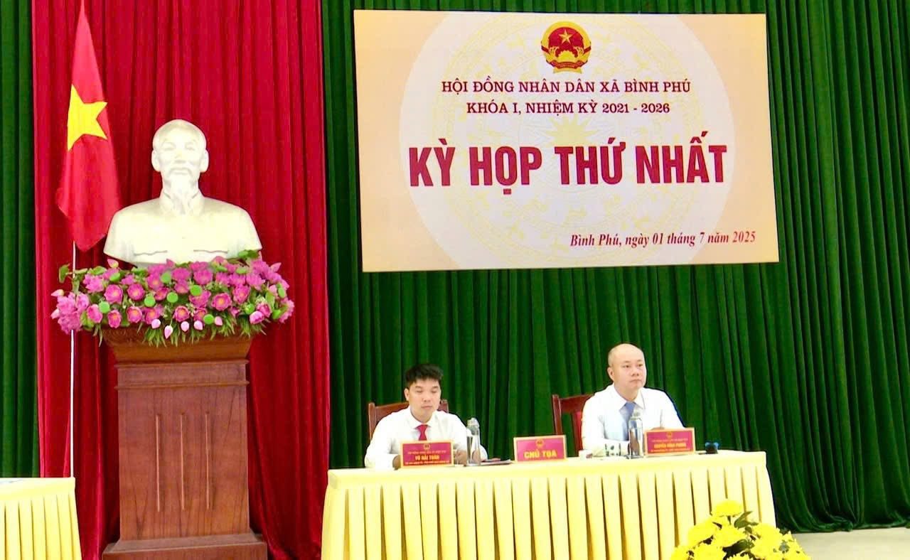 HĐND xã Bình Phú tổ chức kỳ họp thứ nhất,  khóa I, nhiệm kỳ 2021-2026 thành công tốt đẹp