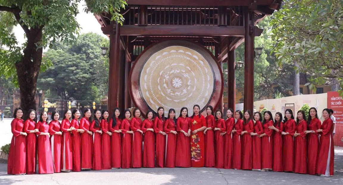 PHỤ NỮ BÌNH PHÚ ĐOÀN KẾT, TỰ TIN, SÁNG TẠO, XÂY DỰNG TỔ CHỨC HỘI VỮNG MẠNH