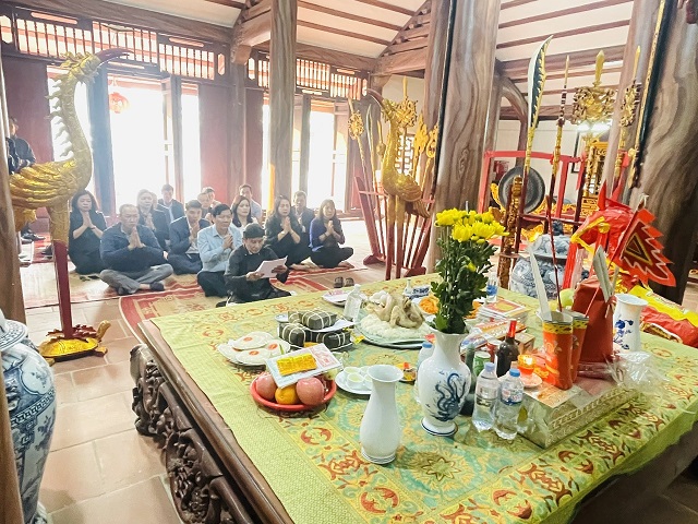 BÌNH PHÚ: TRANG TRỌNG LỄ MỪNG CƠM MỚI TẠI ĐÌNH LÀNG – NÉT ĐẸP VĂN HÓA GIỮA NHỊP SỐNG HIỆN ĐẠI.