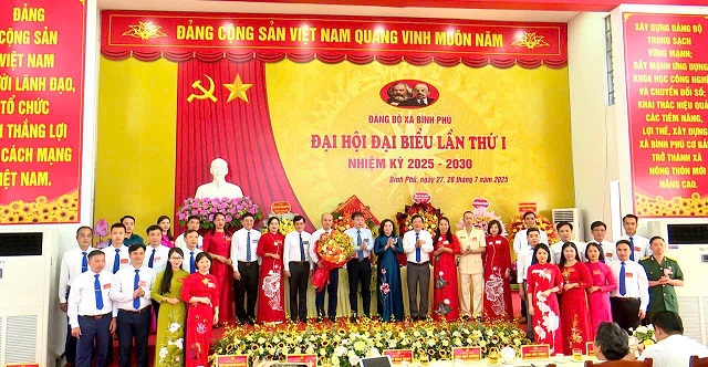 ĐẠI HỘI ĐẠI BIỂU ĐẢNG BỘ XÃ BÌNH PHÚ LẦN THỨ I, NHIỆM KỲ 2025 -2030 THÀNH CÔNG TỐT ĐẸP.