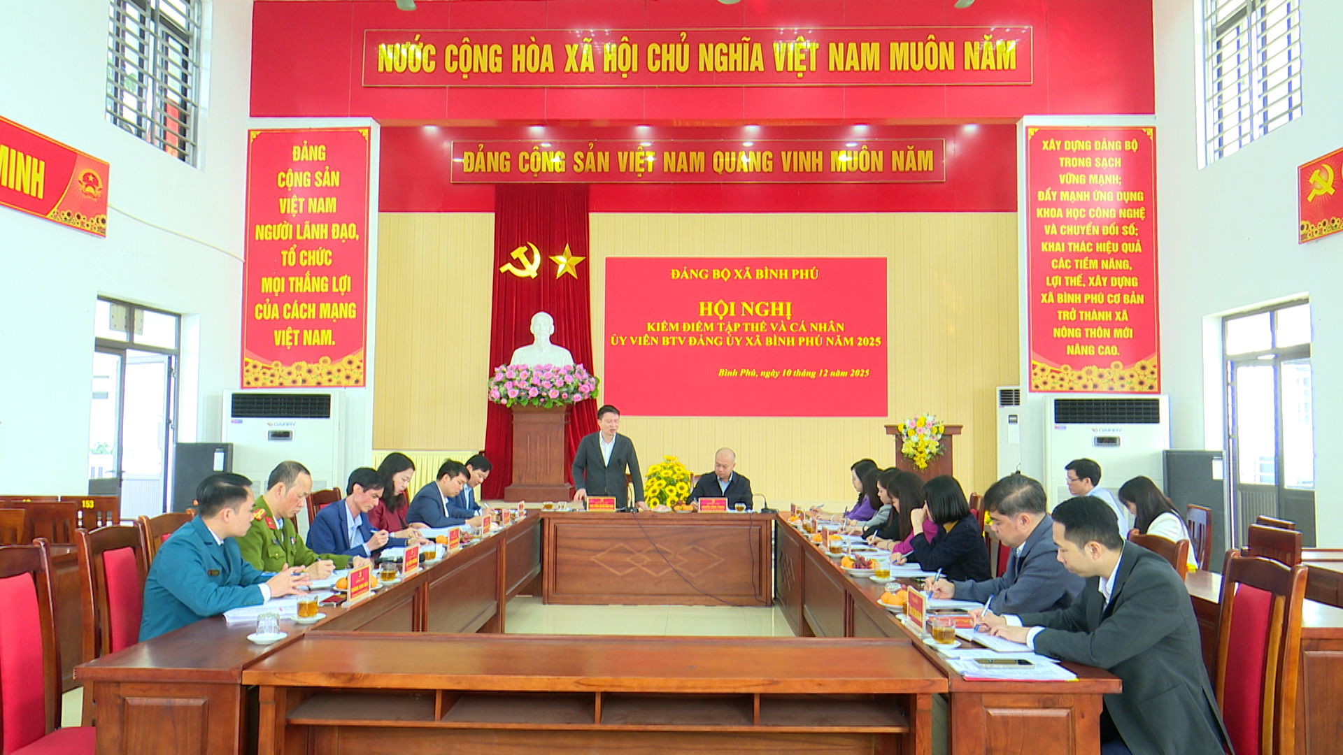 Đảng bộ xã Bình Phú tổ chức hội nghị kiểm điểm tập thể và cá nhân uỷ viên Ban Thường vụ Đảng uỷ năm 2025.