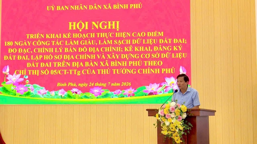 Xã Bình Phú triển khai cao điểm 180 ngày công tác làm giàu, làm sạch dữ liệu đất đai; đo đạc, chỉnh lý bản đồ địa chính; kê khai, đăng ký đất đai; lập hồ sơ địa chính và xây dựng cơ sở dữ liệu đất đai trên địa bàn xã Bình Phú theo Chỉ thị số 05/CT- TTg của Thủ tướng Chính phủ.