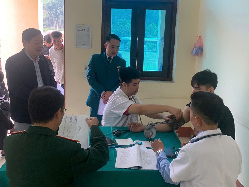 XÃ BÌNH PHÚ THAM GIA KHÁM TUYỂN SỨC KHỎE NGHĨA VỤ QUÂN SỰ NĂM 2026