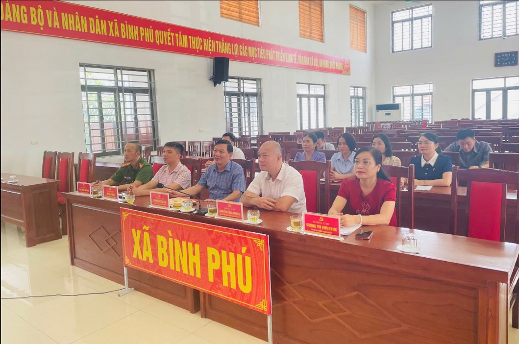 Xã Bình Phú tham dự hội nghị sơ kết công tác 6 tháng đầu năm, triển khai nhiệm vụ 6 tháng cuối năm 2026 của Ban Chỉ đạo về phát triển khoa học, công nghệ, đổi mới sáng tạo và chuyển đổi số tỉnh Phú Thọ.