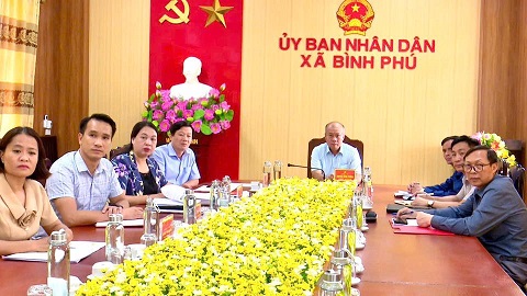 XÃ BÌNH PHÚ THAM DỰ HỘI NGHỊ TRỰC TUYẾN UBND TỈNH PHÚ THỌ TỔ CHỨC.