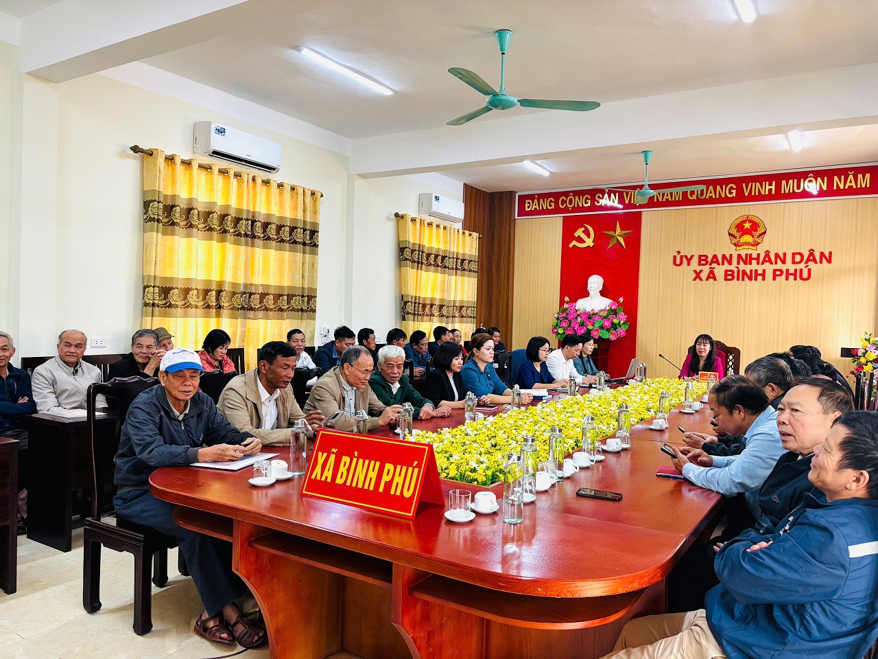 UB MTTQ xã Bình Phú tham dự hội nghị trực tuyến toàn quốc Tập huấn công tác Bầu cử Đại biểu Quốc hội khoá XVI và Đại biểu Hội đồng Nhân dân các cấp nhiệm kỳ 2026-2031